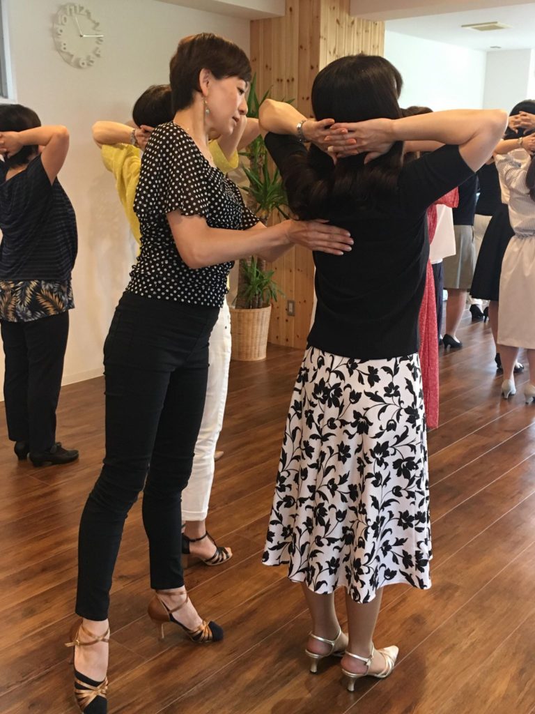 7 16 月 ハイヒールセミナー 株式会社sss スリーエス 兼子ただしのストレッチング専門スタジオsss